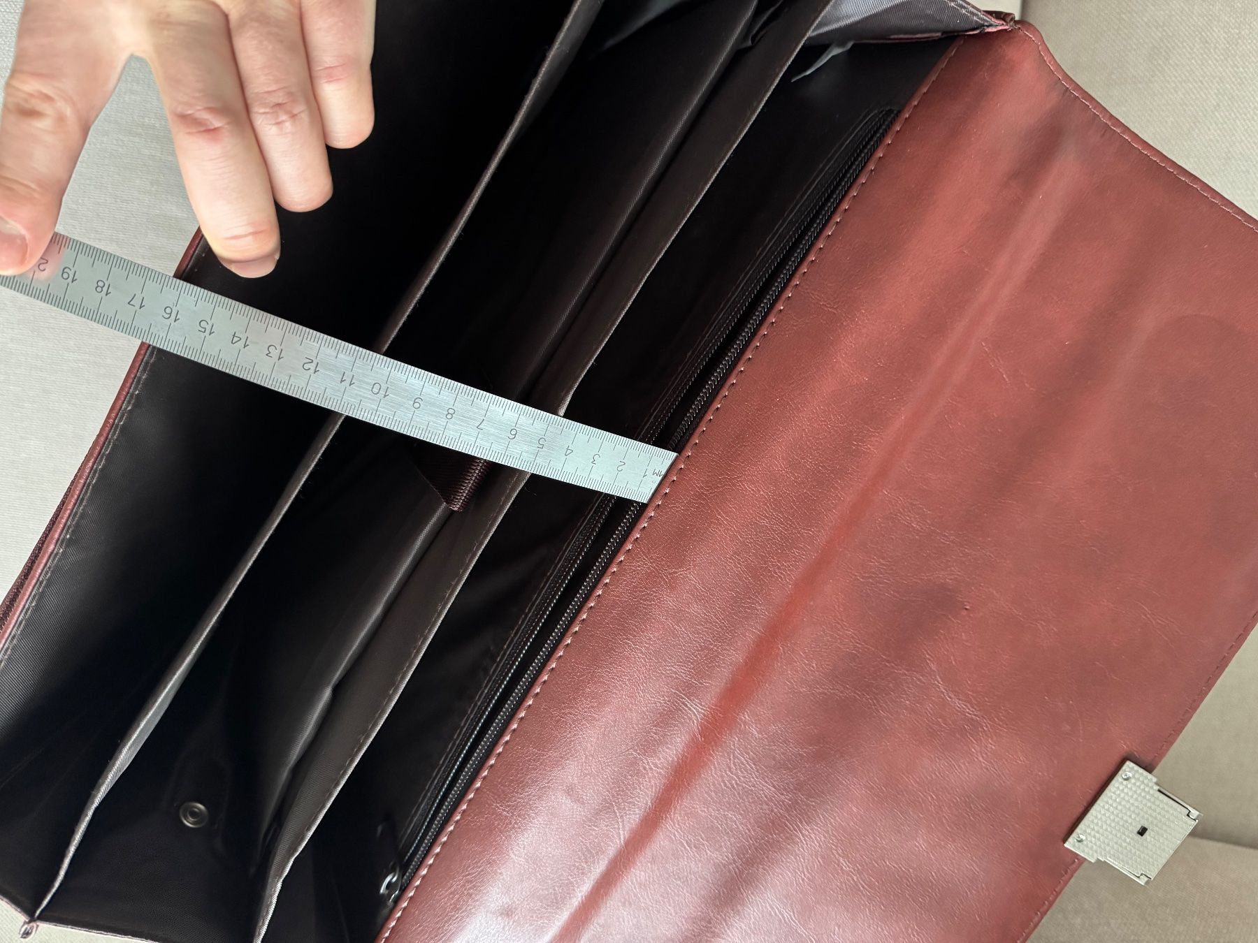 Koffer & Taschen: Aktentasche – Gebraucht aus Zug von sil_j6rl 7