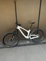 Scott Bold Unplugged 2025 Gr. L Sram AXS Carbon Räder NP 10k