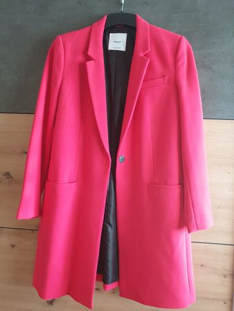 Manteau neuf Mango