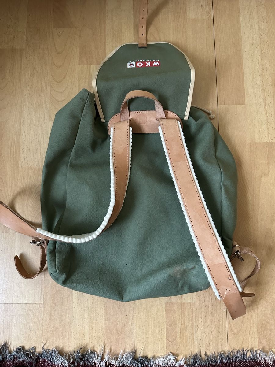 Zaini: Essl Wanderrucksack  – Usato da Oberengstringen venduto da Affeier0 2