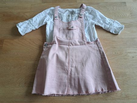 Zara Jeanskleid mit Bluse, Grösse 98, Top Zustand!