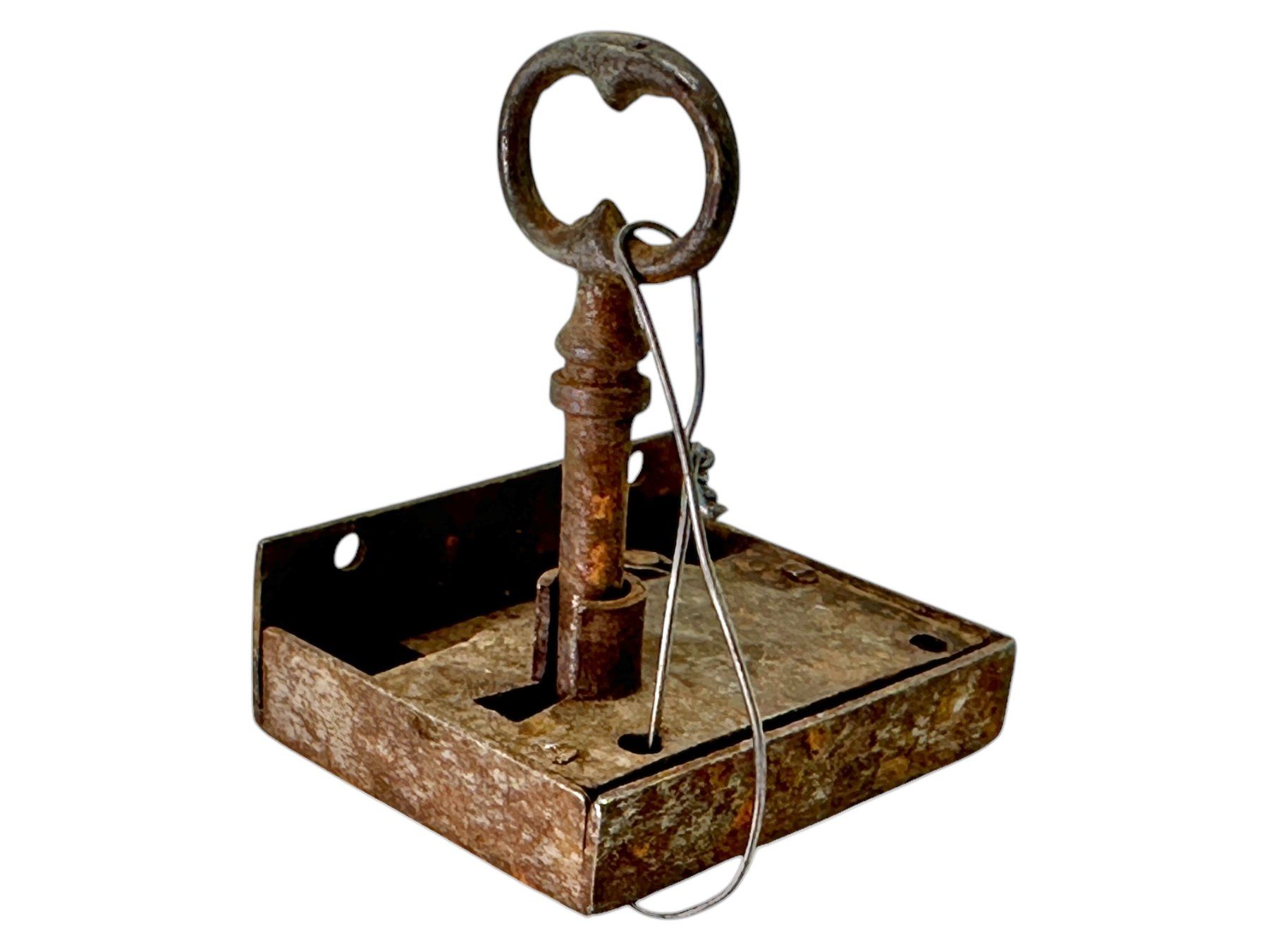 Eisenwaren: Serrure de meuble ancienne avec clé forgé main – Gebraucht aus Morges von objetsdepoque 8