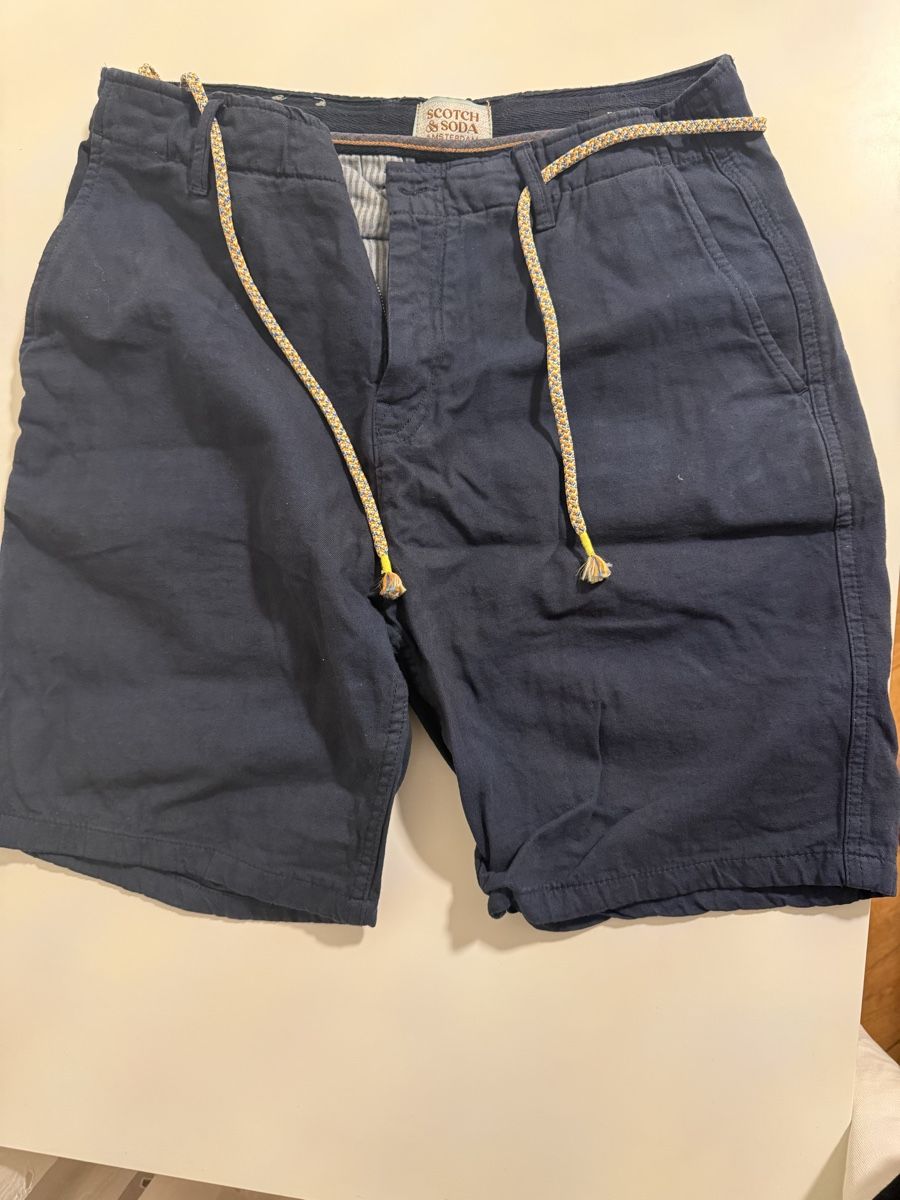 Pantaloni: Scotch and Soda Amsterdam Shorts – Nuovo (secondo la descrizione) da Genève venduto da ali_5msd