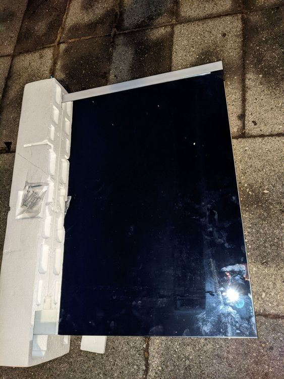 Saneo Harmony Quadro LED Sehr schöner Spiegelschrank (NEU) Kaufen