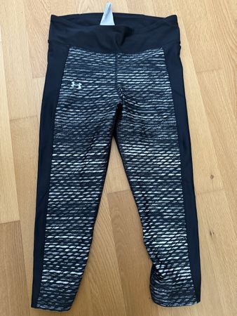 Under Armour 3/4 Sporthose, Gr. S