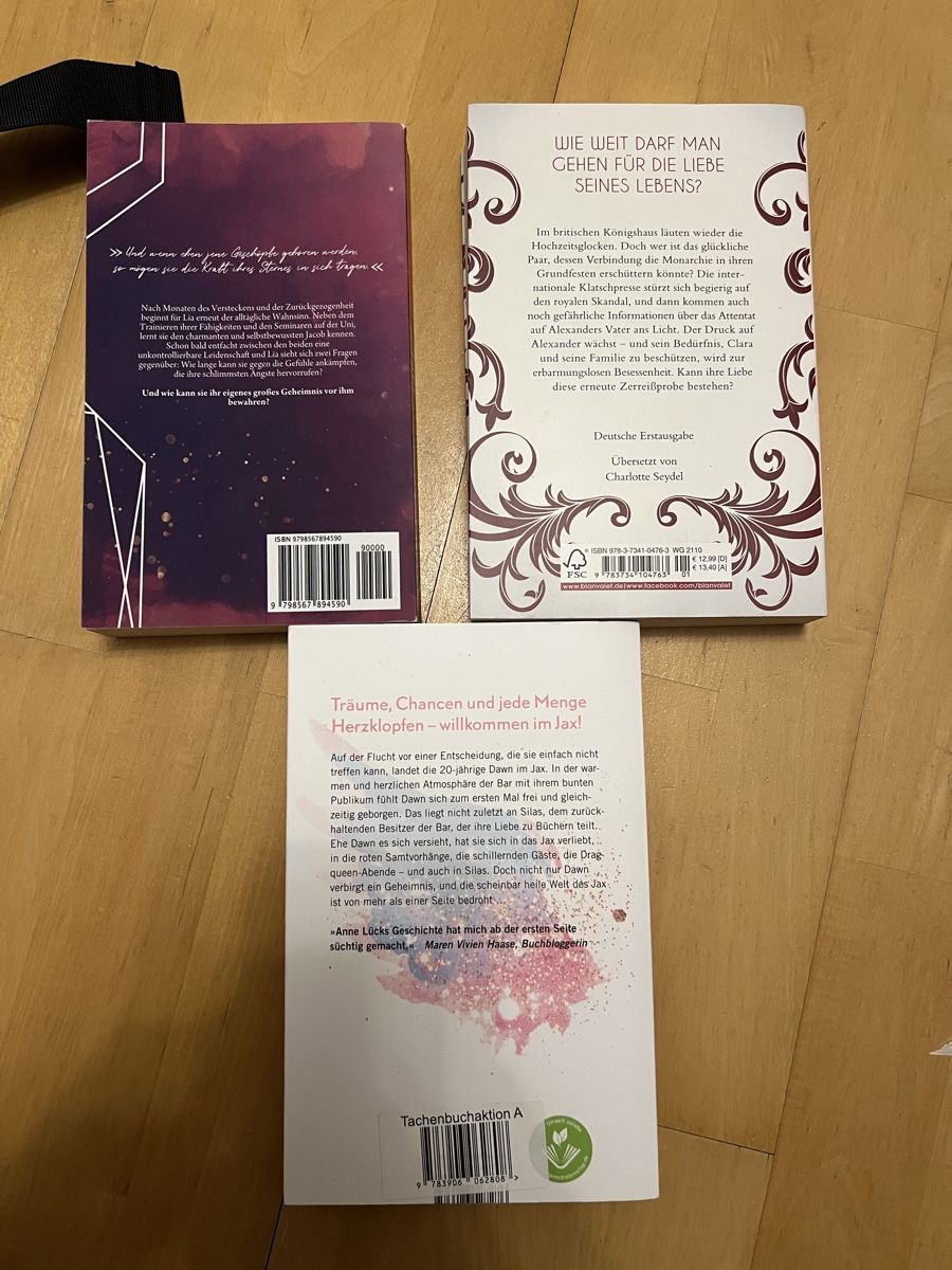 Libri: Bücherpaket Young adult – Usato da Toffen venduto da Vanessa_Germann 1