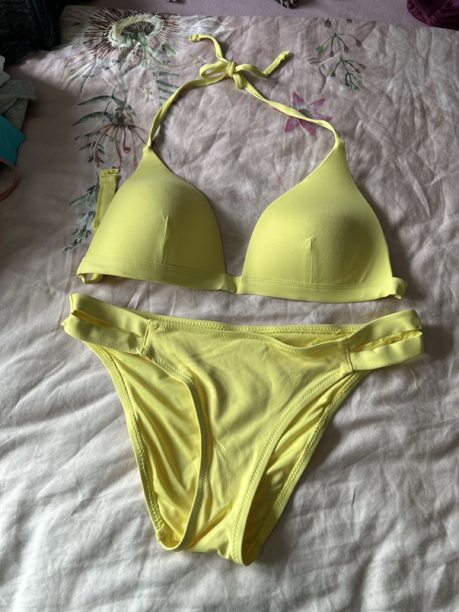 Calzedonia Maillots de bain & Bikinis: Bikini calzedonia S – D'occasion à Oberdorf BL par Luka02