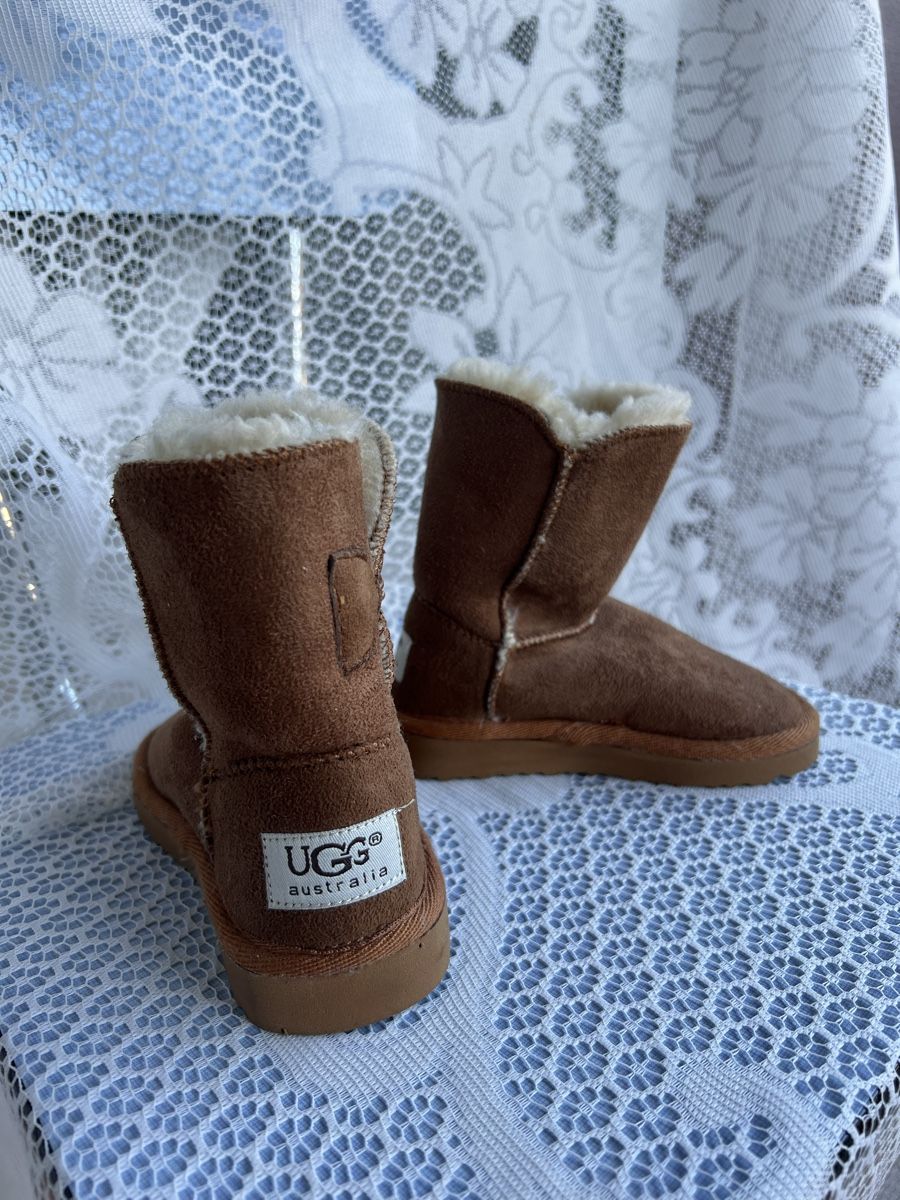 Ugg Scarpe per ragazzi: UGG enfant, point. 25 – Nuovo (secondo la descrizione) da Bernex venduto da 2ziemement