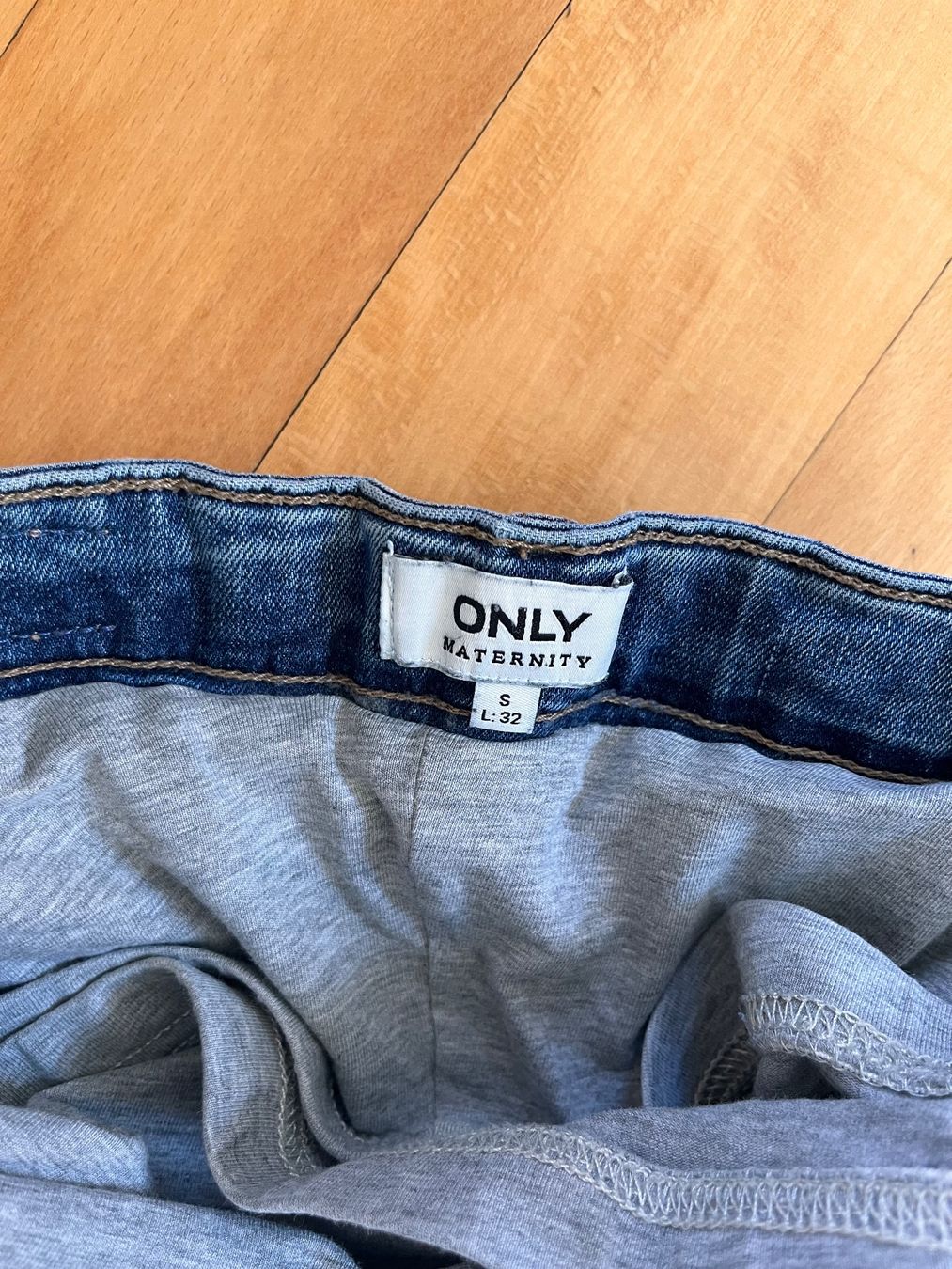 Only Jeans: Umstandshose – Usato da St. Gallen venduto da luz_j8s7 3
