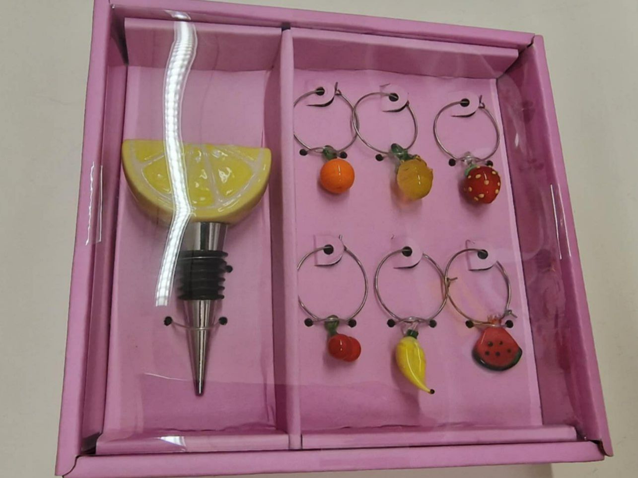 Apribottiglie & Tappi per chiusura: Geschenkidee Wein-Set: Flaschenverschluss & Gläsermarkierer – Nuovo e nell'imballaggio originale da Schaffhausen venduto da AtelierPudesco 3