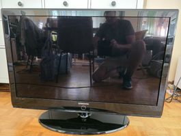 Samsung Flat TV LED TU40 EO TV plus Monitor