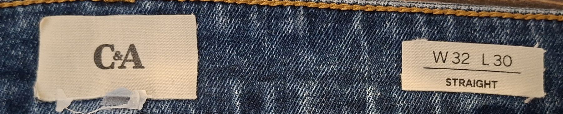 C&A Pantaloni: Herren Jeans C&A Straight  – Usato da Unterbäch VS venduto da Nifadi 1