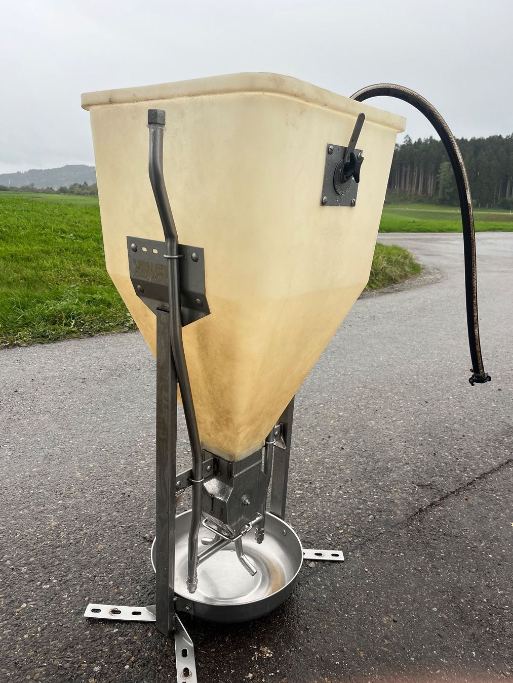 Mangimi: Futterautomat für Schweine – Usato da Lömmenschwil venduto da sz2873 1