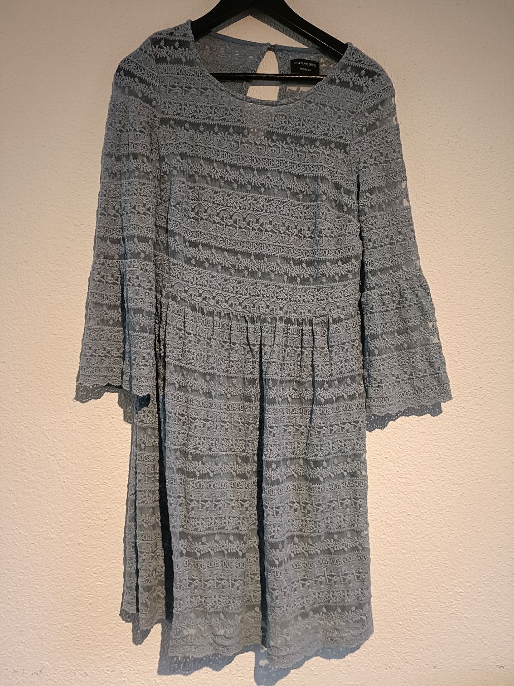Vestiti: Hellblaues Strickkleid von Jessica – Usato da Bergdietikon venduto da Bico01