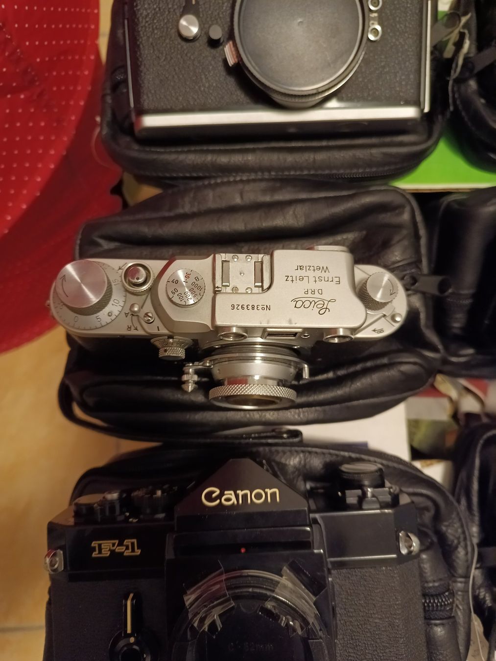 Leica Kamera: Leica 11 x varie modelli anni 40-90 – Gebraucht aus Gudo von dispo3 7