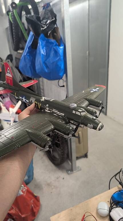 Modellismo RC: E-Flite UMX Bomber B52 – Usato da Toffen venduto da gud_9xtm