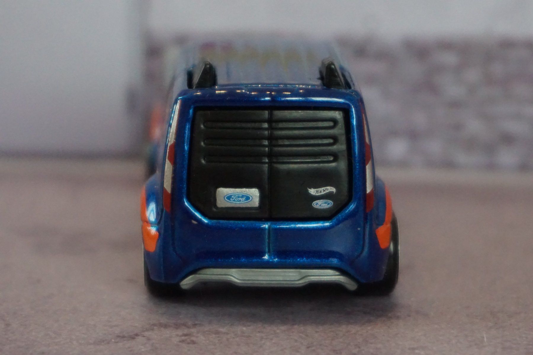 Hot Wheels Modellini d'auto: HotWheels Ford Transit Connect COOL !!!!!!!!!!!!!!! – Usato da Reiden venduto da Doppeldecker69 2