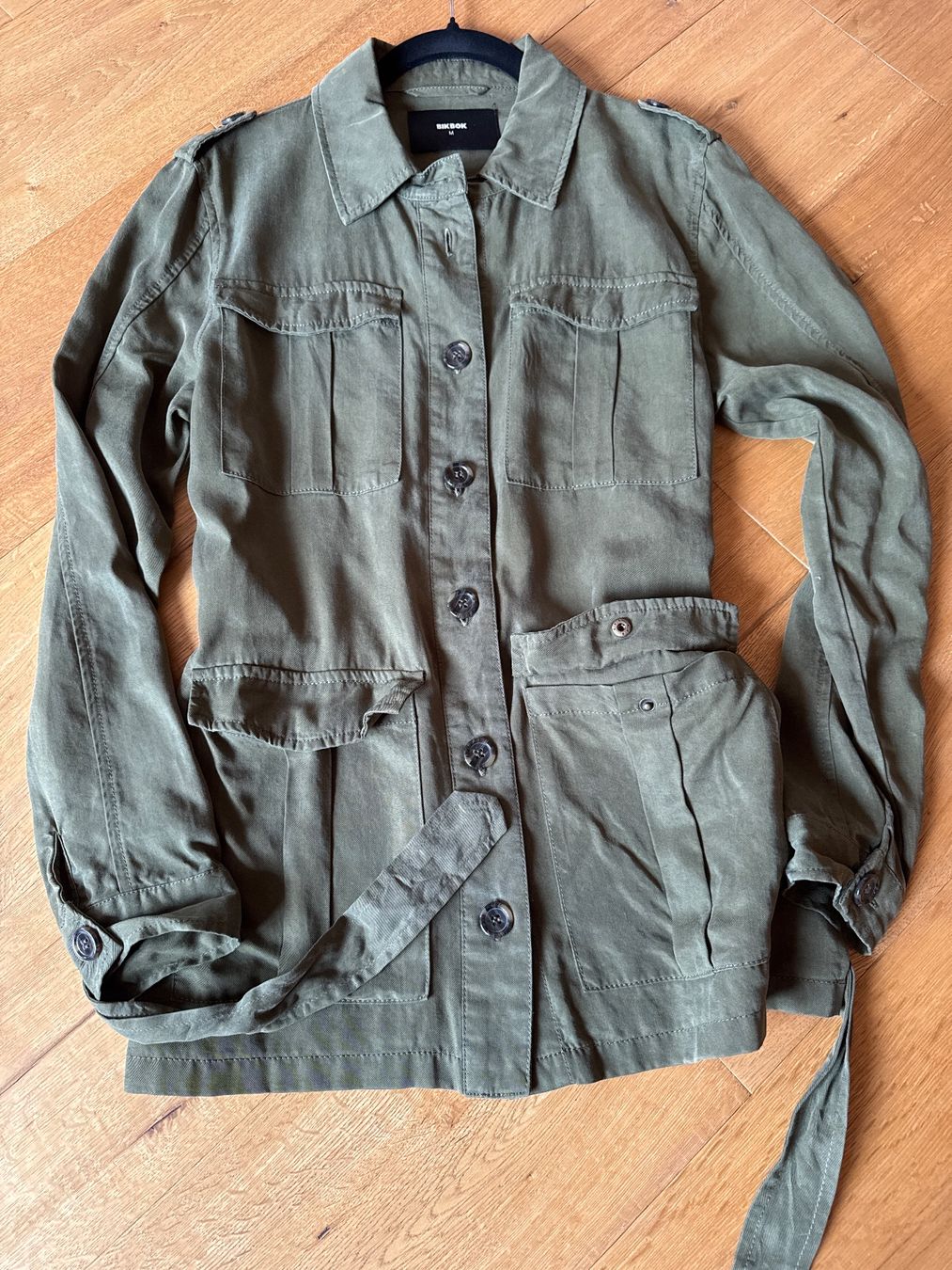 Giacche: jacke bikbok – Usato da gurzelen venduto da malu04 4