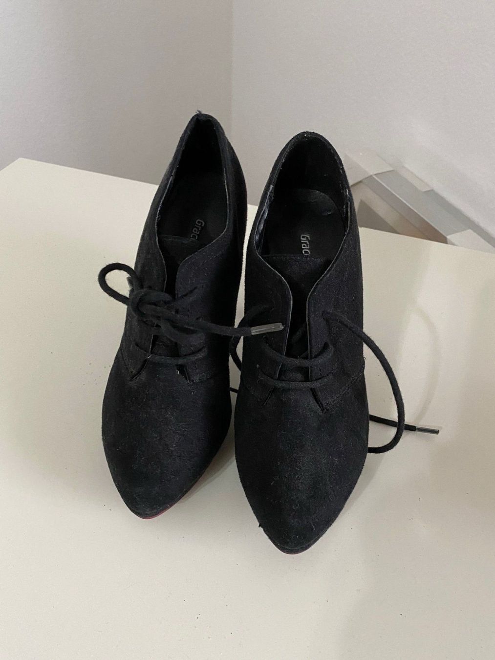 Scarpe da donna: Damen Pumps schwarz – Usato da Lupfig venduto da Pluribus