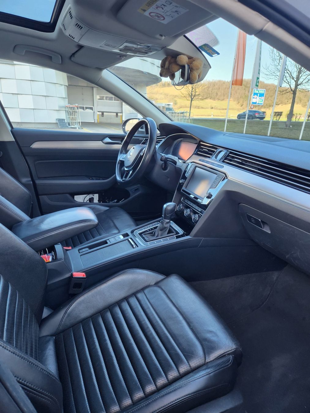 VW Automobili: VW Passat Variant 2.0 TDI BMT High. Mit MFK – Usato da Birr venduto da DiesDas 8