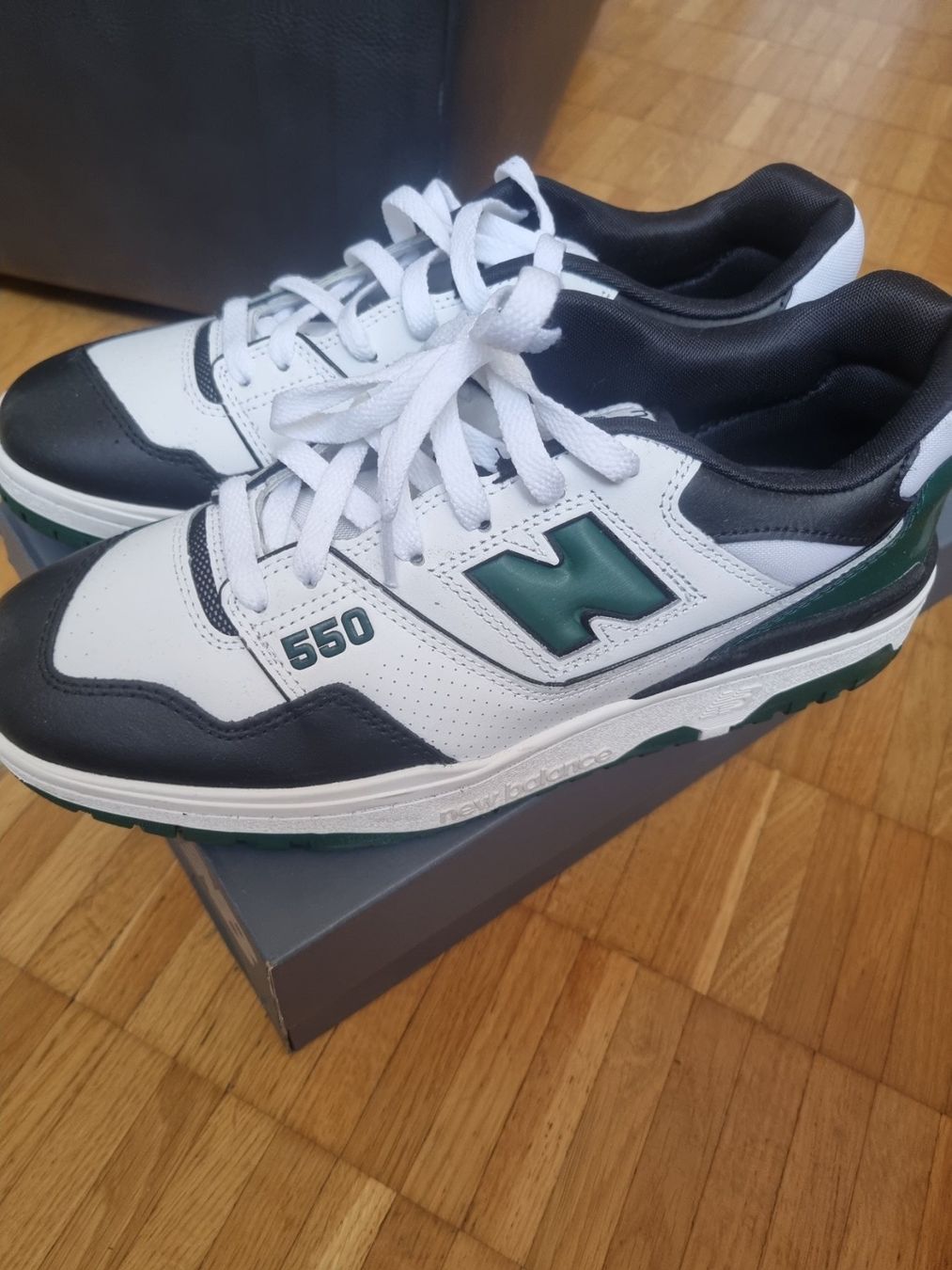 Scarpe da uomo: New Balance 550 – Nuovo (secondo la descrizione) da Biel/Bienne venduto da MainVolume