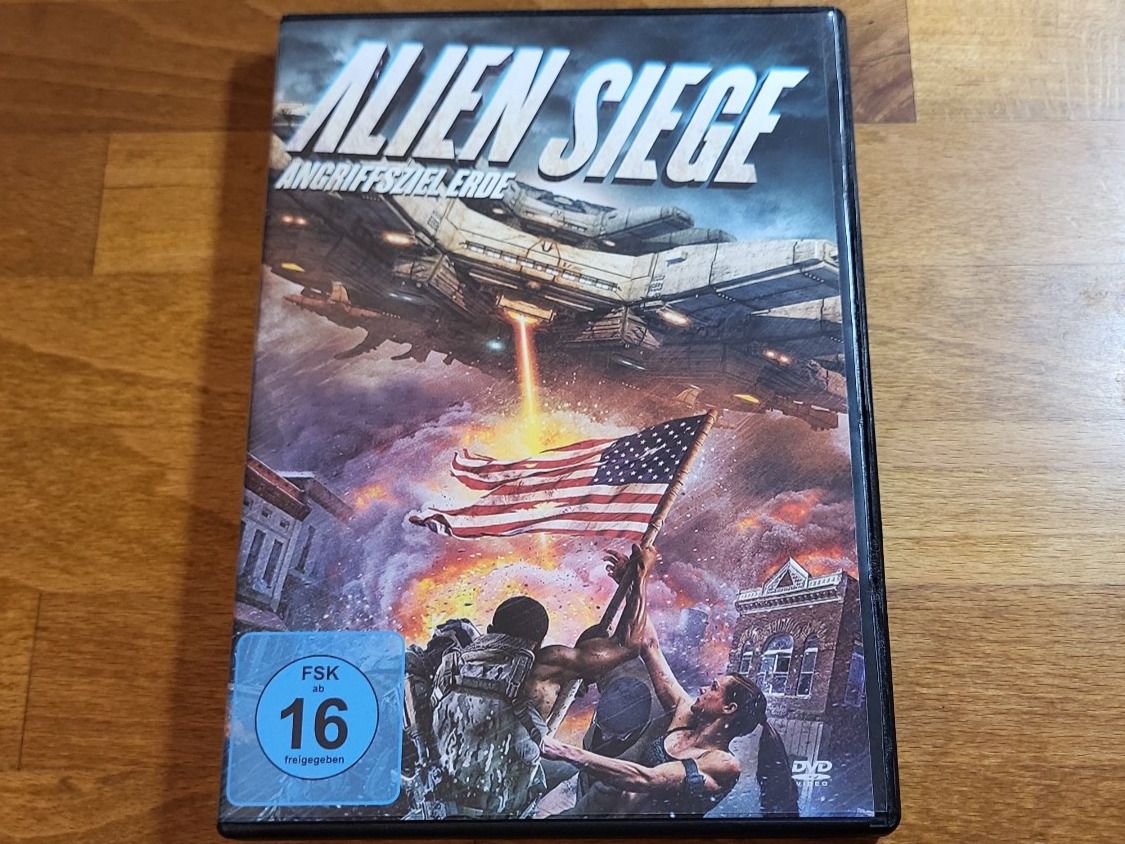 Tutti i DVDs: Alien Siege - Angriffsziel Erde (2018) – Usato da Pfungen venduto da Whitie