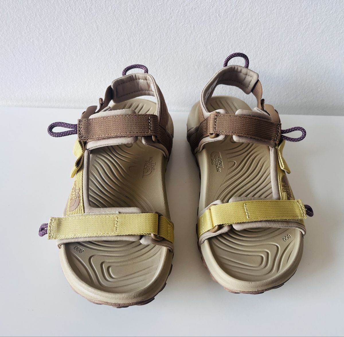 North Face Scarpe da donna: The North Face Explore Camp Sandal / Damen – Nuovo (secondo la descrizione) da Rheinfelden venduto da Storm1905 1