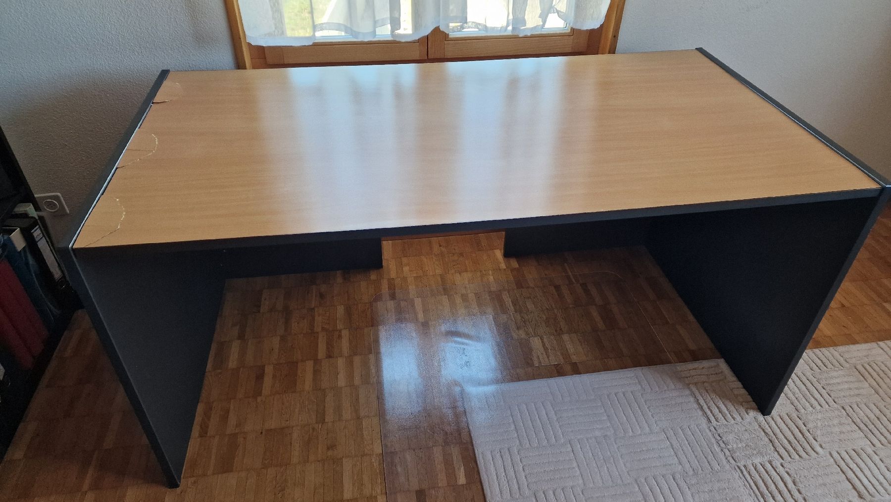 Schreibtische: Solid desk with drawers  – Gebraucht aus Oberburg von aurora_ch 7