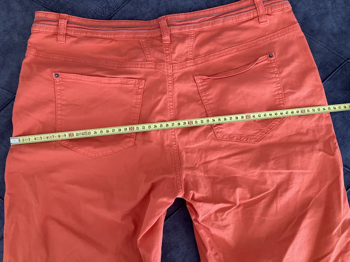 More & More Pantaloni: More & More  Shorts 42 – Usato da Weiningen ZH venduto da moon-55 5