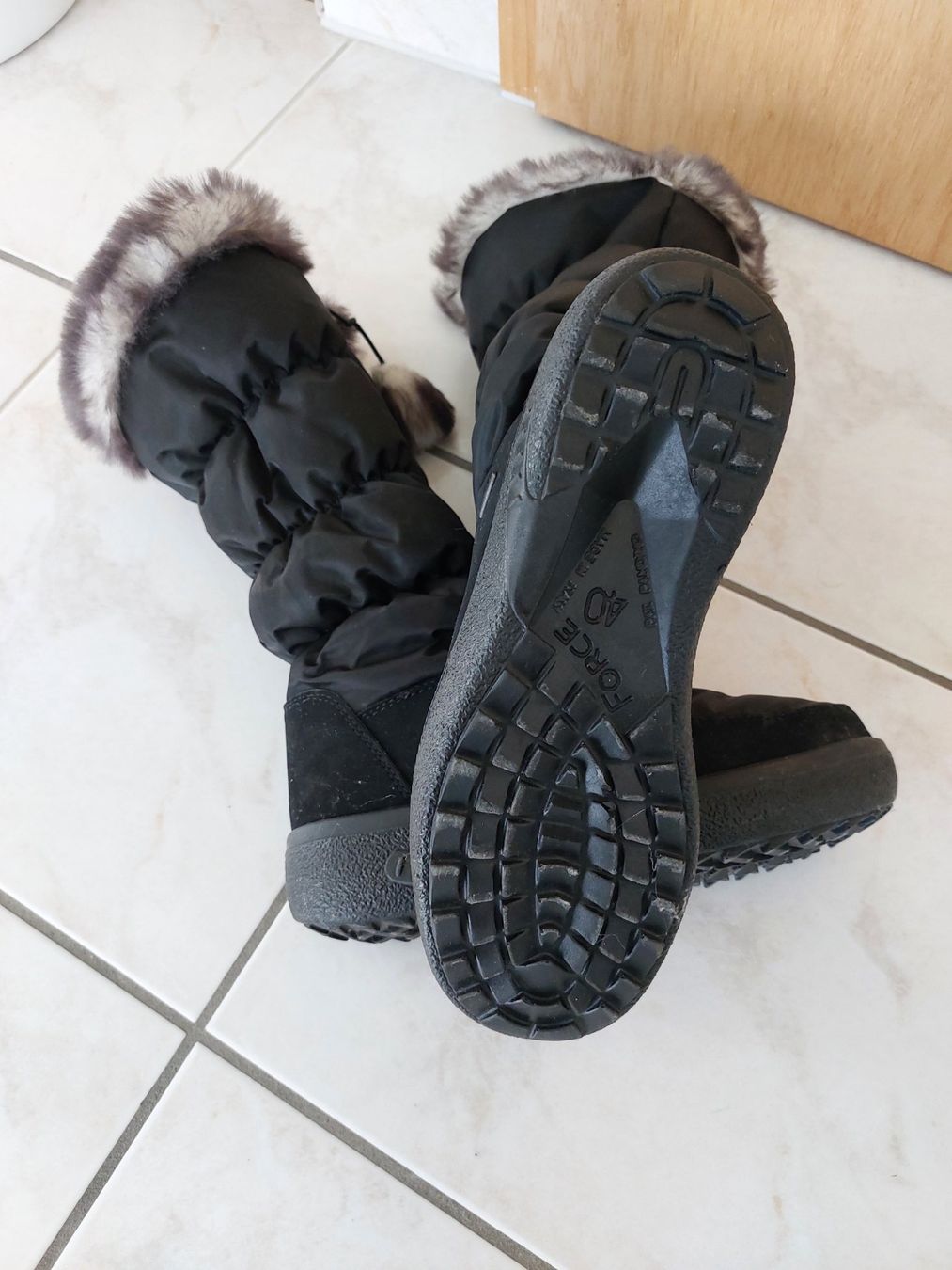 Chaussures femmes: Stiefel Gr. 40 – D'occasion à Schmitten par JasiStern 2
