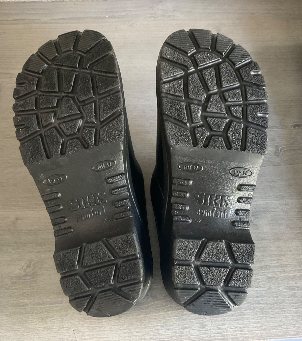 Scarpe da donna: Chaussure T 39 Sika professionnel work – Nuovo (secondo la descrizione) da Avenches venduto da Lactobacille 3