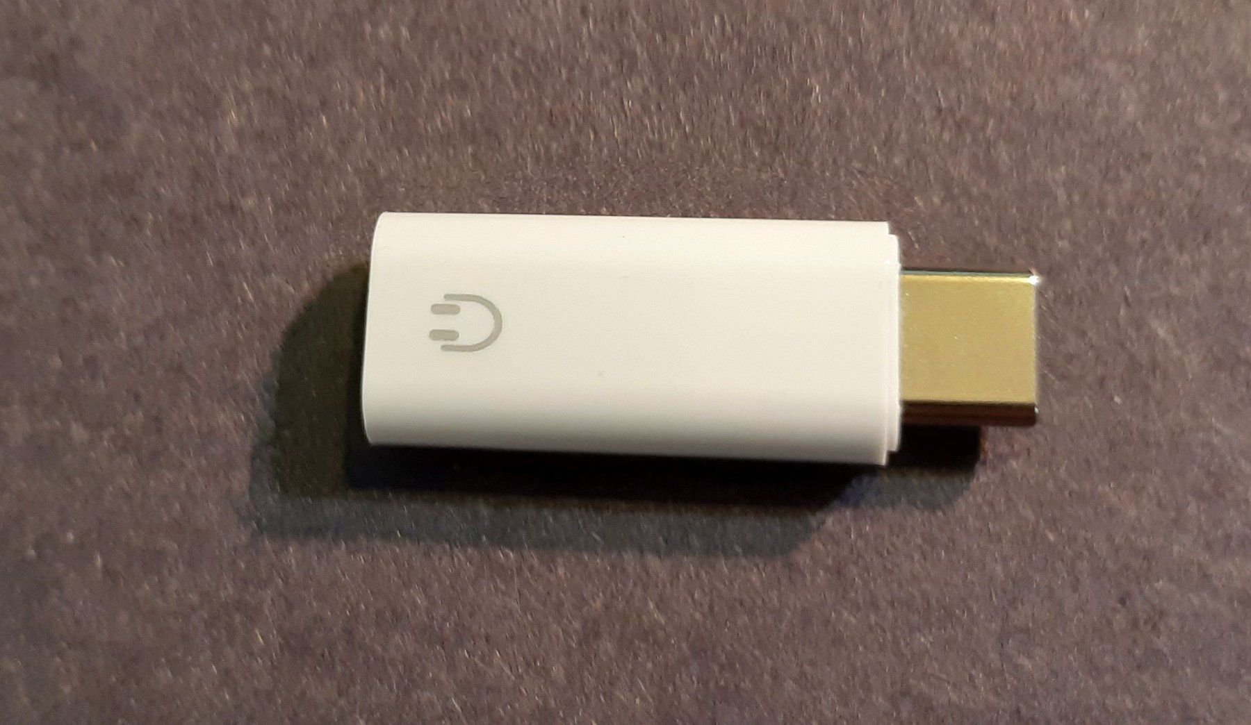 Unità & Adattatore: Adapter USB C  zu 3.5mm Buchse schwarz – Nuovo e nell'imballaggio originale da St. Margarethen TG venduto da Smiley-Face 1