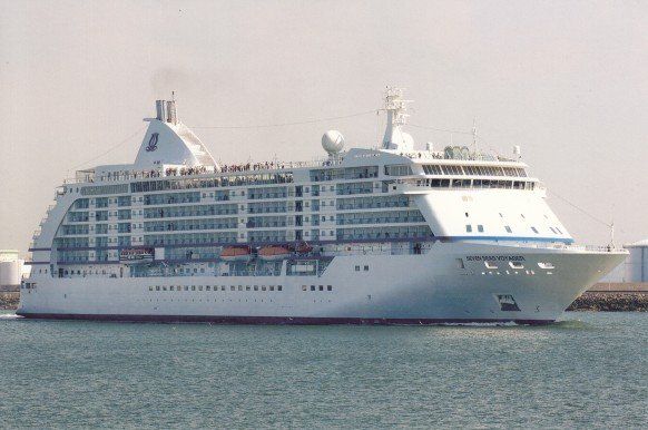 Cartoline postali: Seven Seas Voyager, Radisson Seven Seas – Usato da Zuerich venduto da OceanLinerPostcards