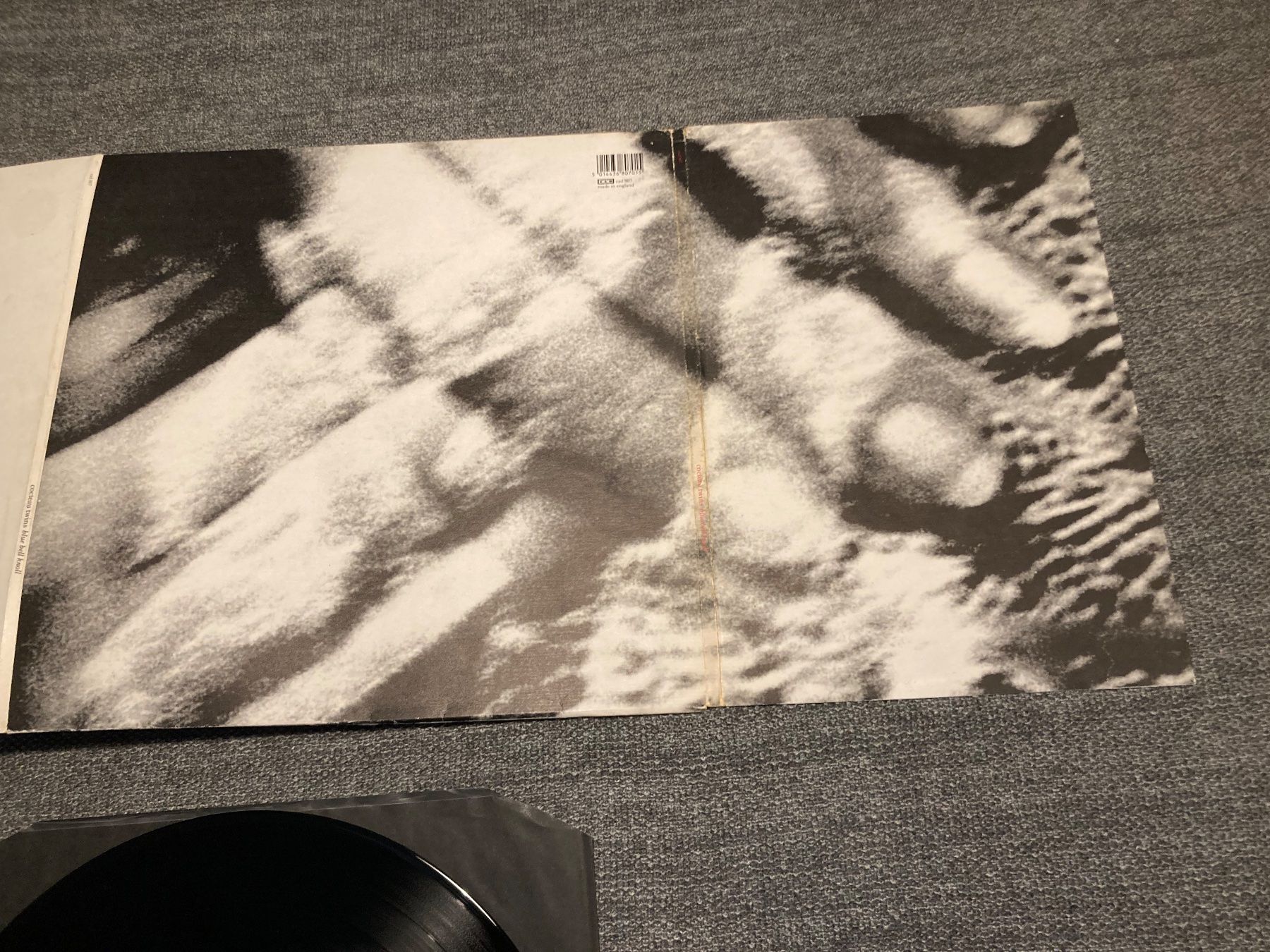 Dischi in vinile: Cocteau Twins - Blue Bell Knoll – Usato da Fribourg venduto da Karushi 1