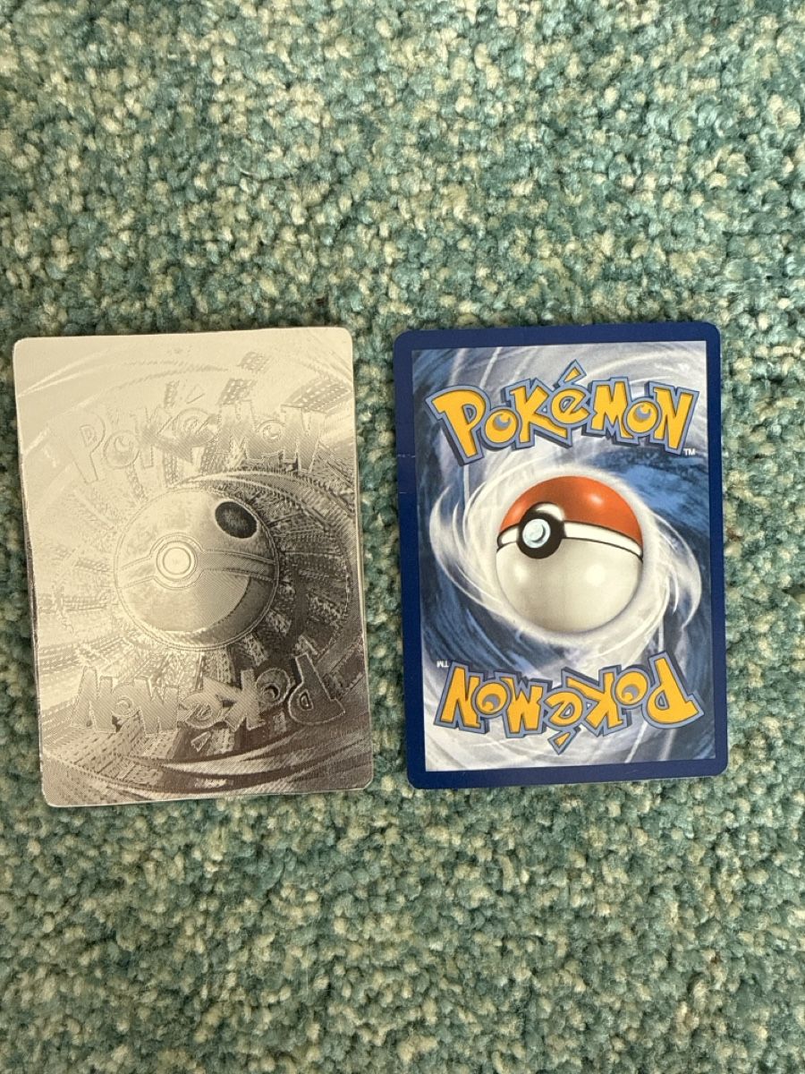 Pokémon Sammelbilder & Trading cards: Pokemon Karten Pikachu V und Raichu V – Gebraucht aus Stetten SH von pastizzi 1