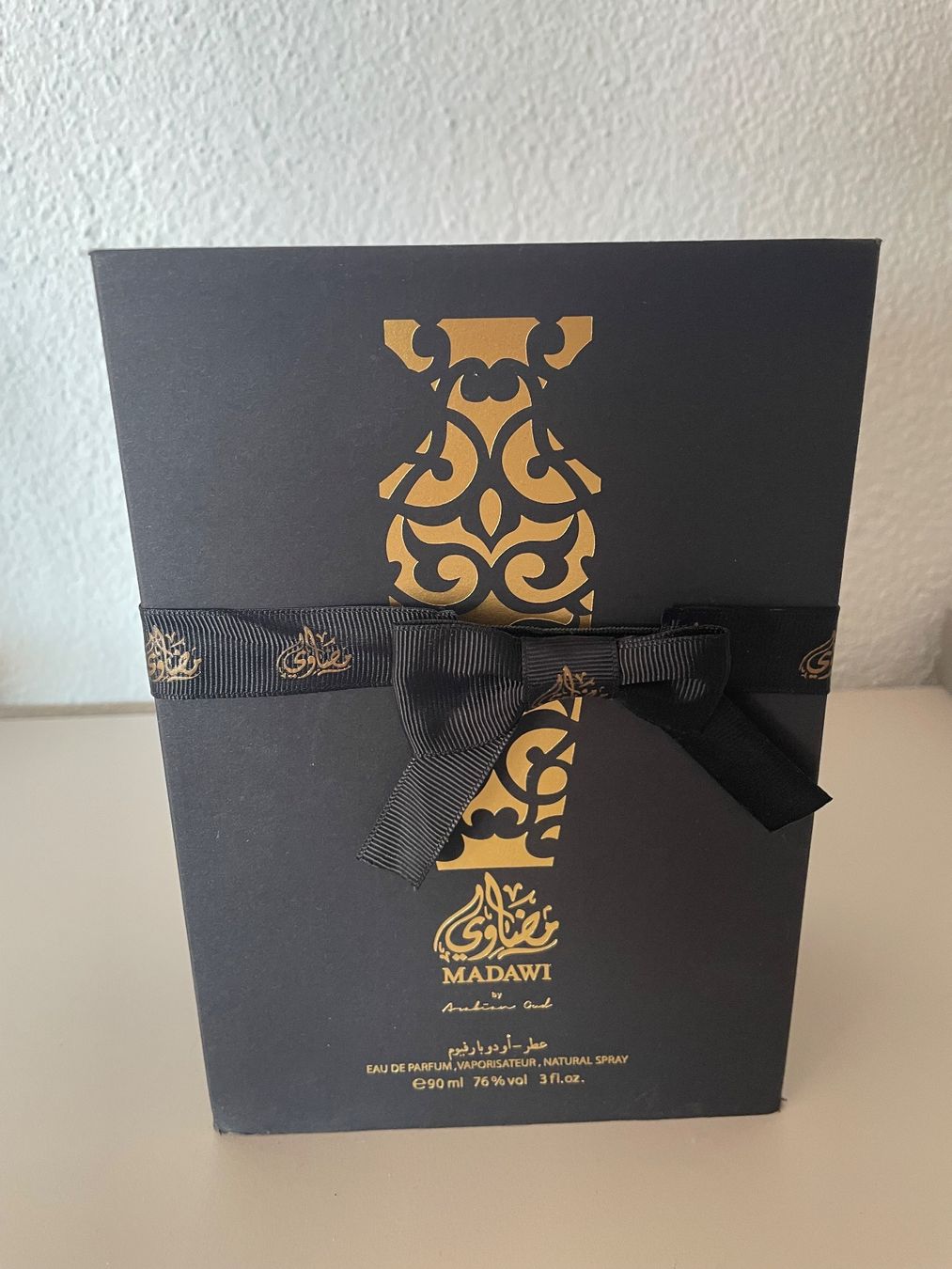 Parfum & Eau de Toilette: Arabian Oud MADAWI EDP 90ml – Neu (gemäss Beschreibung) aus Zürich von wijon07 4