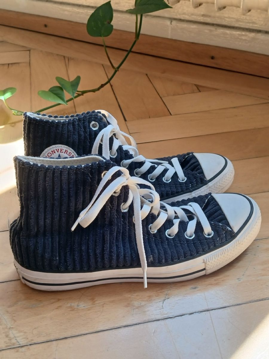 Converse Scarpe da uomo: Converse velours côtelé – Nuovo (secondo la descrizione) da La Chaux-de-Fonds venduto da offnoise