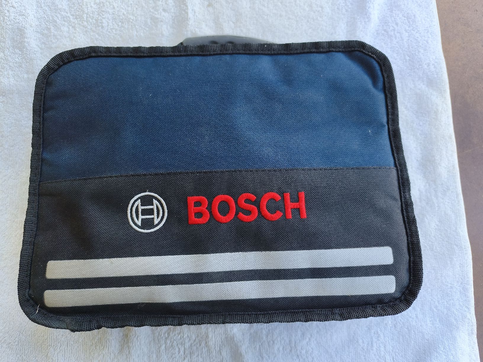Bosch Alle Werkzeuge: Akku Bohrmaschine BOSCH – Gebraucht aus Recherswil von Sruscha58 5