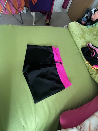 Badehose schwarz-pink Grösse XL neu