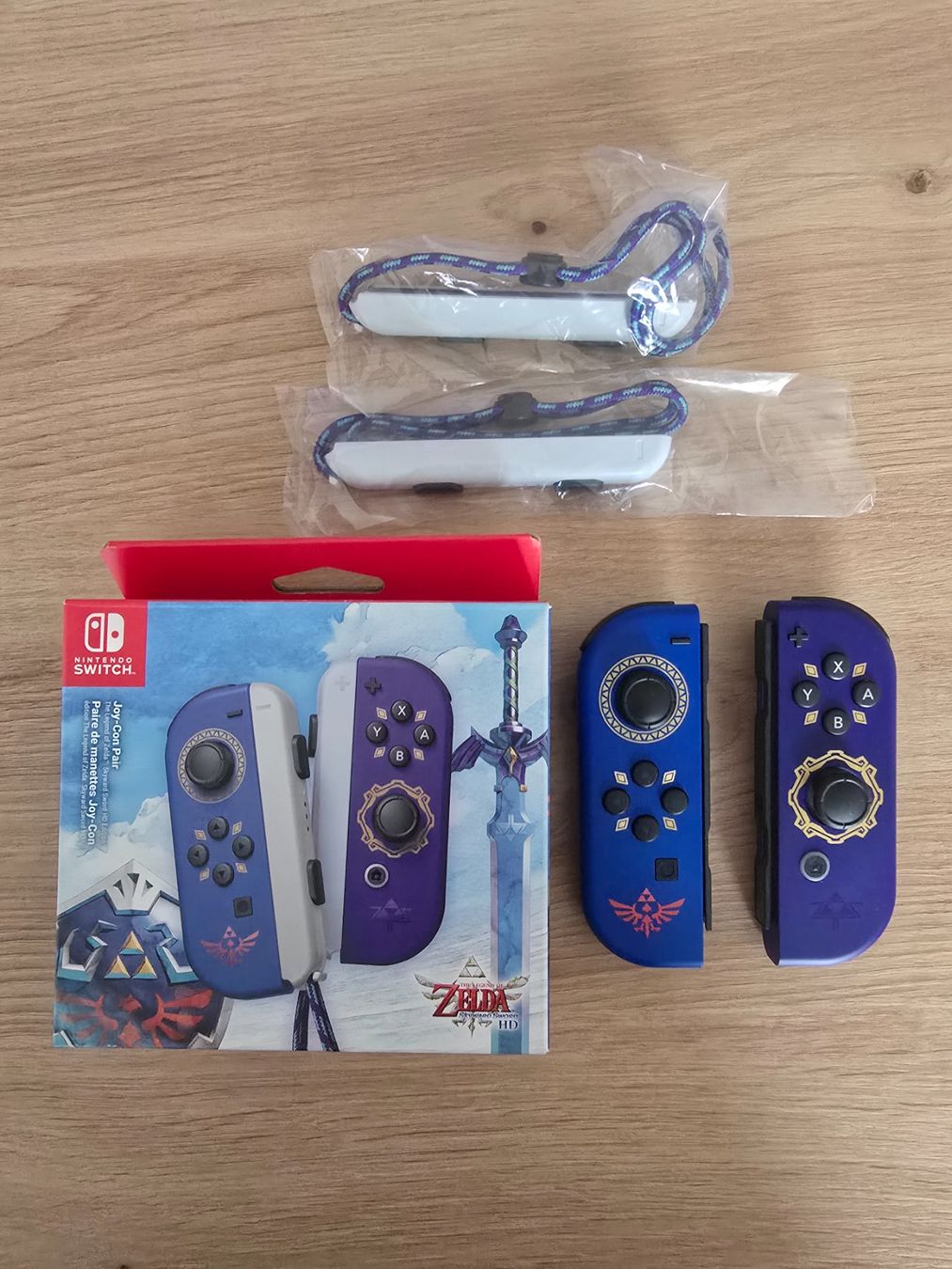 Nintendo Controller: Nintendo Switch Joy-Con Controller Zelda Skyward Sword OVP – Usato da Chur venduto da 1996hiphop 1