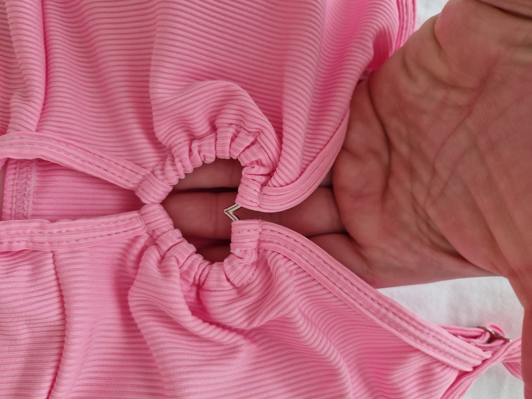 Badekleider & Bikinis: Bikini rosa Gr. L mit Herz Anhänger – Gebraucht aus Erlinsbach SO von ULIKH 5