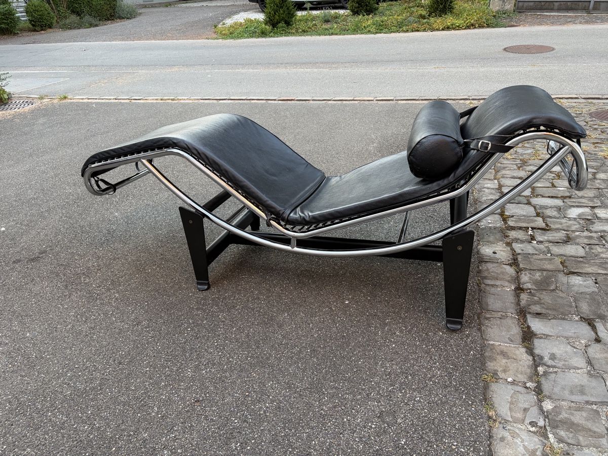 Le Corbusier Sedie a sdraio: Corbusierliege – Usato da Frauenfeld venduto da fab_plf7 4