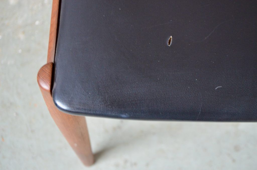 Sedie: Chaise scandinave de Johannes Andersen en teck Samcom – Usato da COLMAR venduto da Sophiebellelurette 4