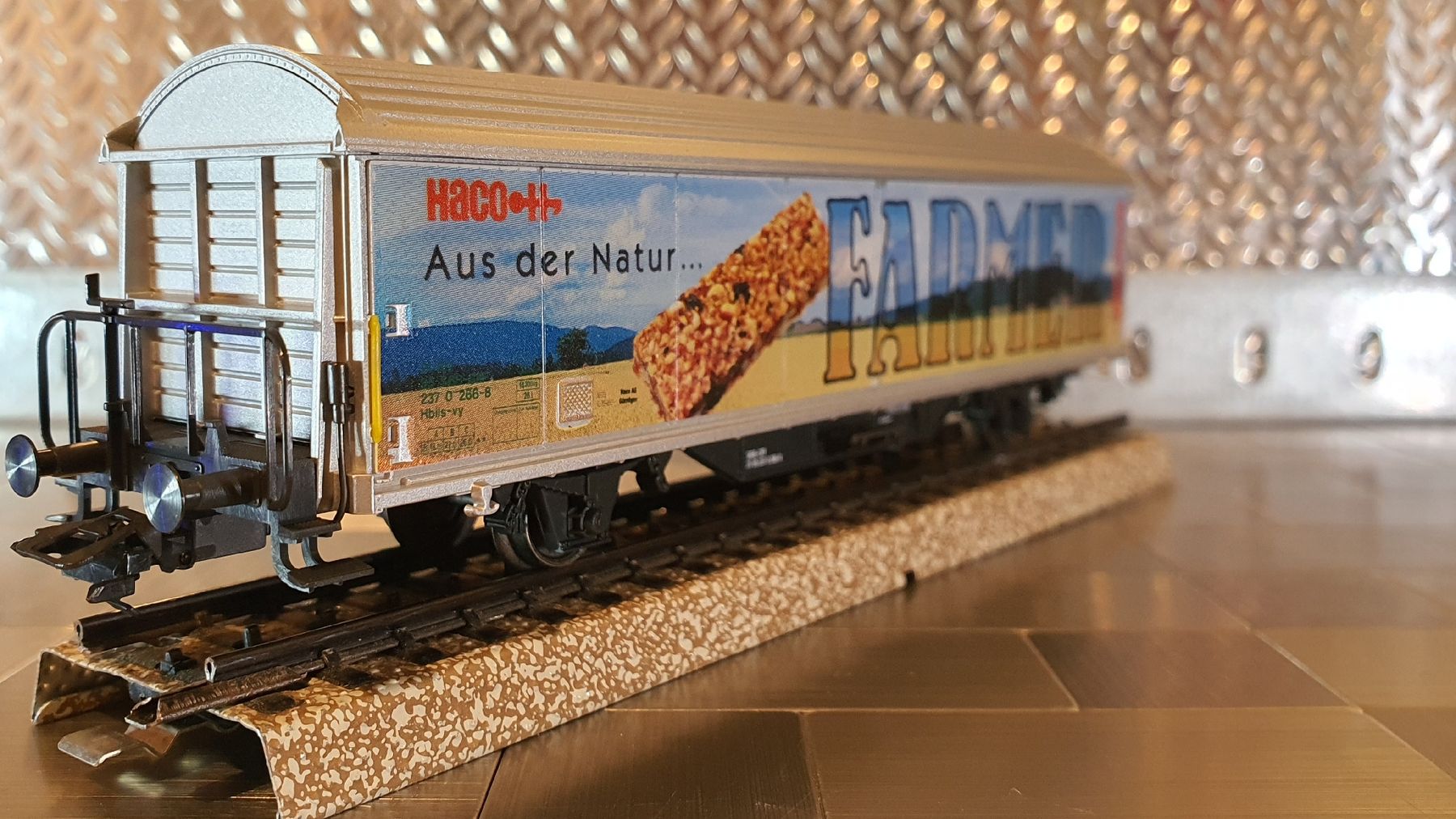 Märklin Modellini di ferrovie: MÄRKLIN H0 GÜTERWAGEN FARMER  – Usato da Männedorf venduto da Modellbau-wyss 1