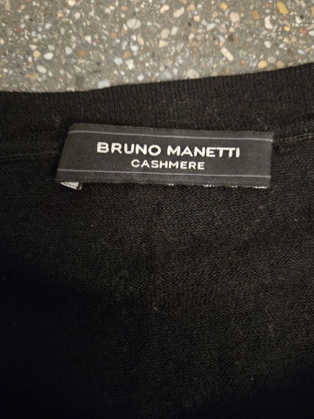 Maglioni & Felpe: Bruno Manetti Pullover Schwarz Gr 42 Seide Cashmere – Usato da Anwil venduto da tamoos 2
