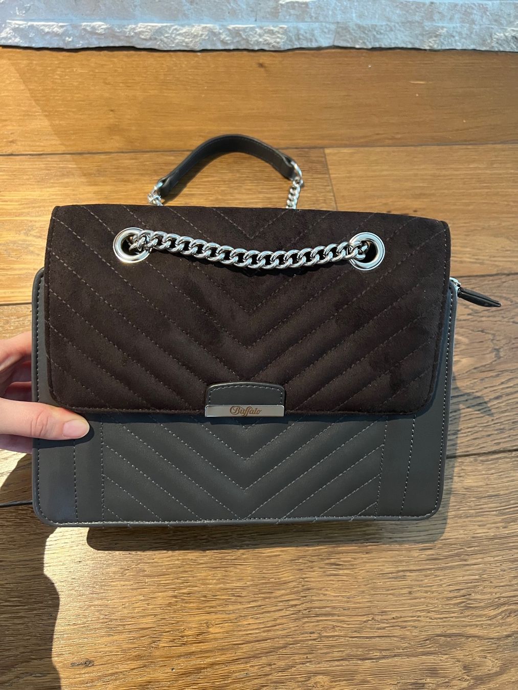 Buffalo Sacs femmes: Neue Buffalo Tasche – Neuf (Voir description) à Meilen par ninifee20