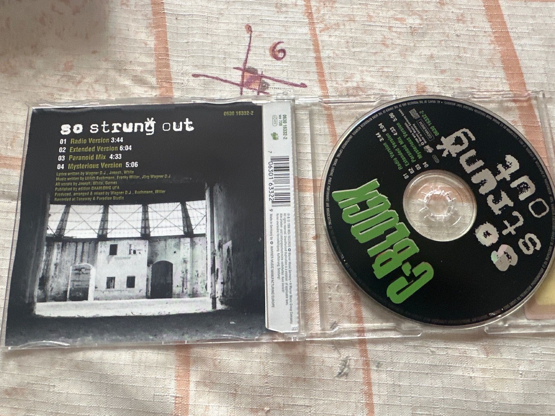 CD: C-Block - „So Strung Out" Maxi-CD – Usato da Schaffhausen venduto da D-MAC 1