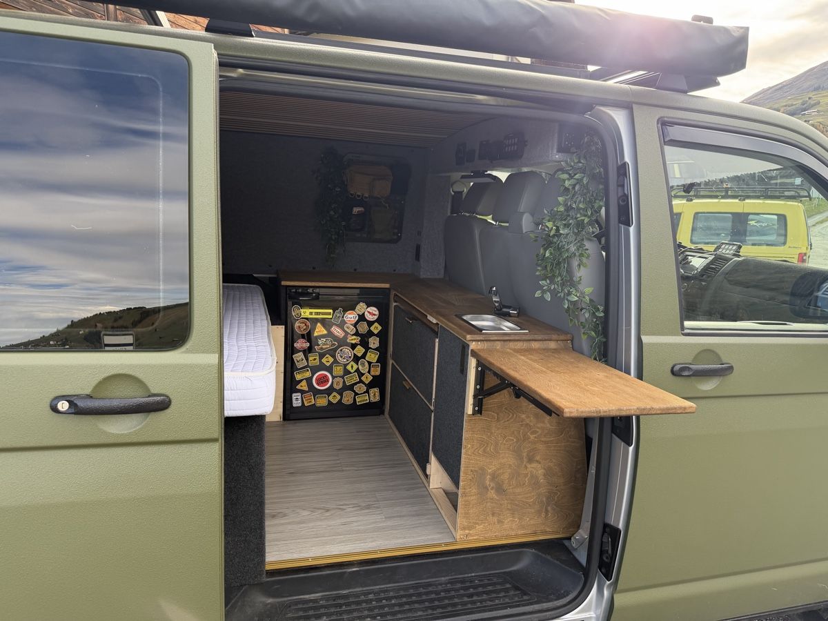 VW Véhicules de camping: VW T5.2 Lang Version 2.0TDI BMT 4 Motion – D'occasion à Lumbrein par MinghyRS 5
