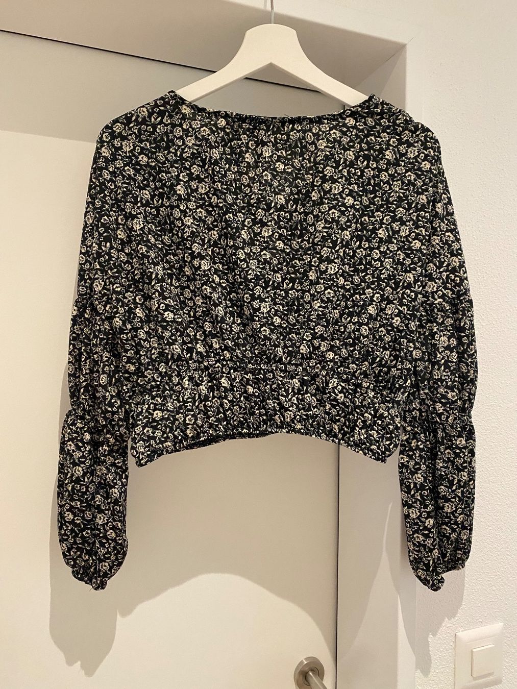 Camicette: Blusen 2er Set langarm, crop – Usato da Dachsen venduto da Jay_3 4