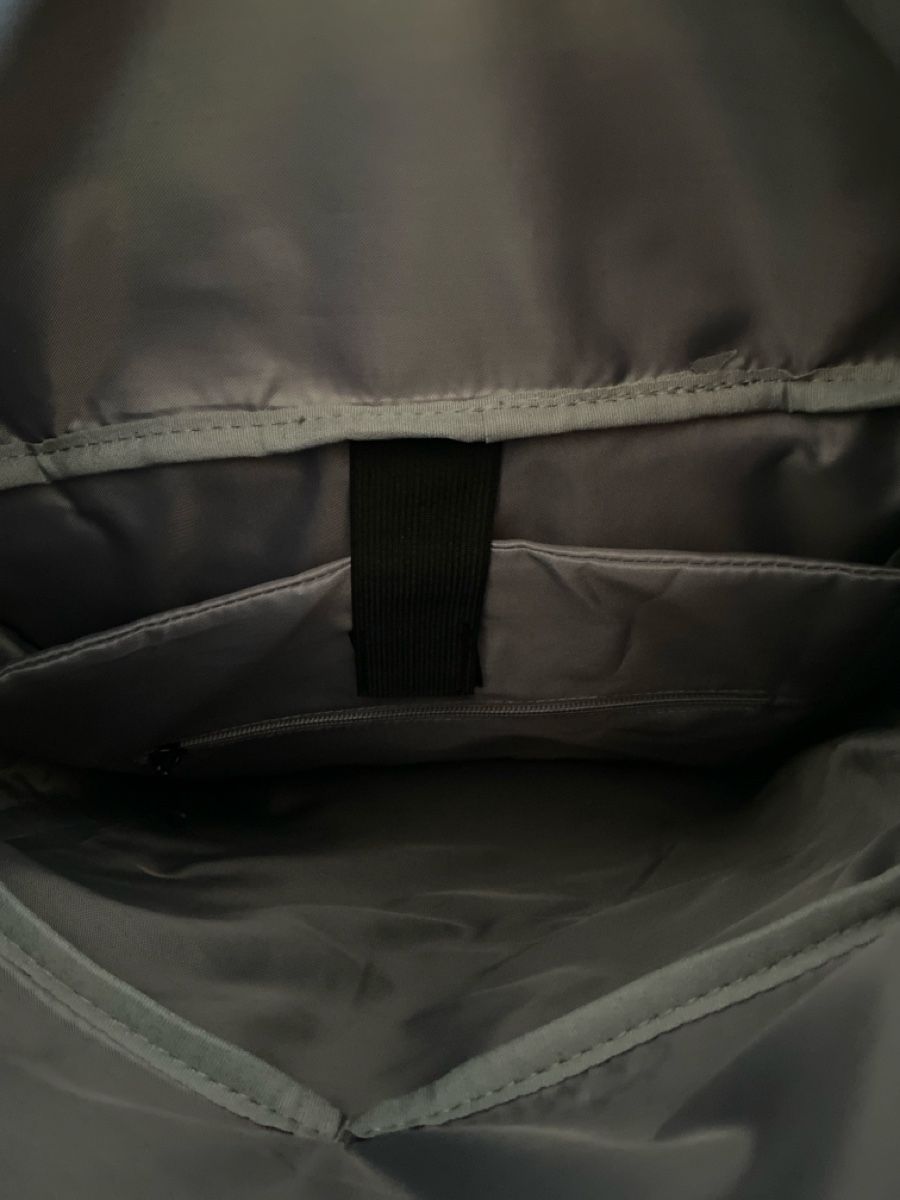 Zaini: Neuer Rucksack, blau – Nuovo (secondo la descrizione) da Waltenschwil venduto da Angela99 2